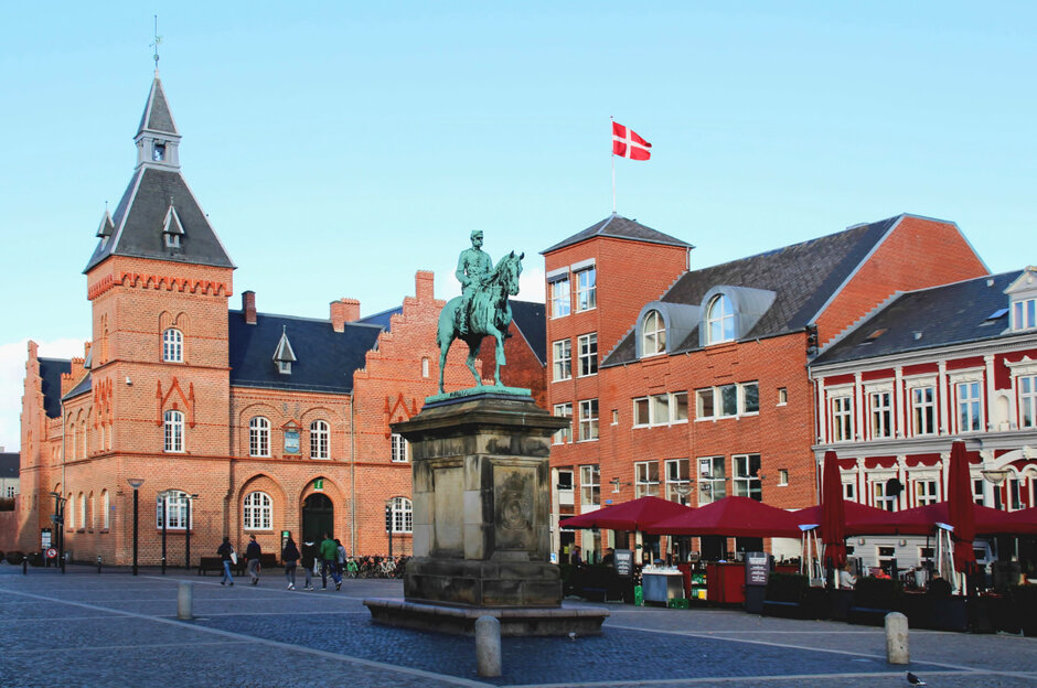 Case study - Traffic Control Systems in Denmark
